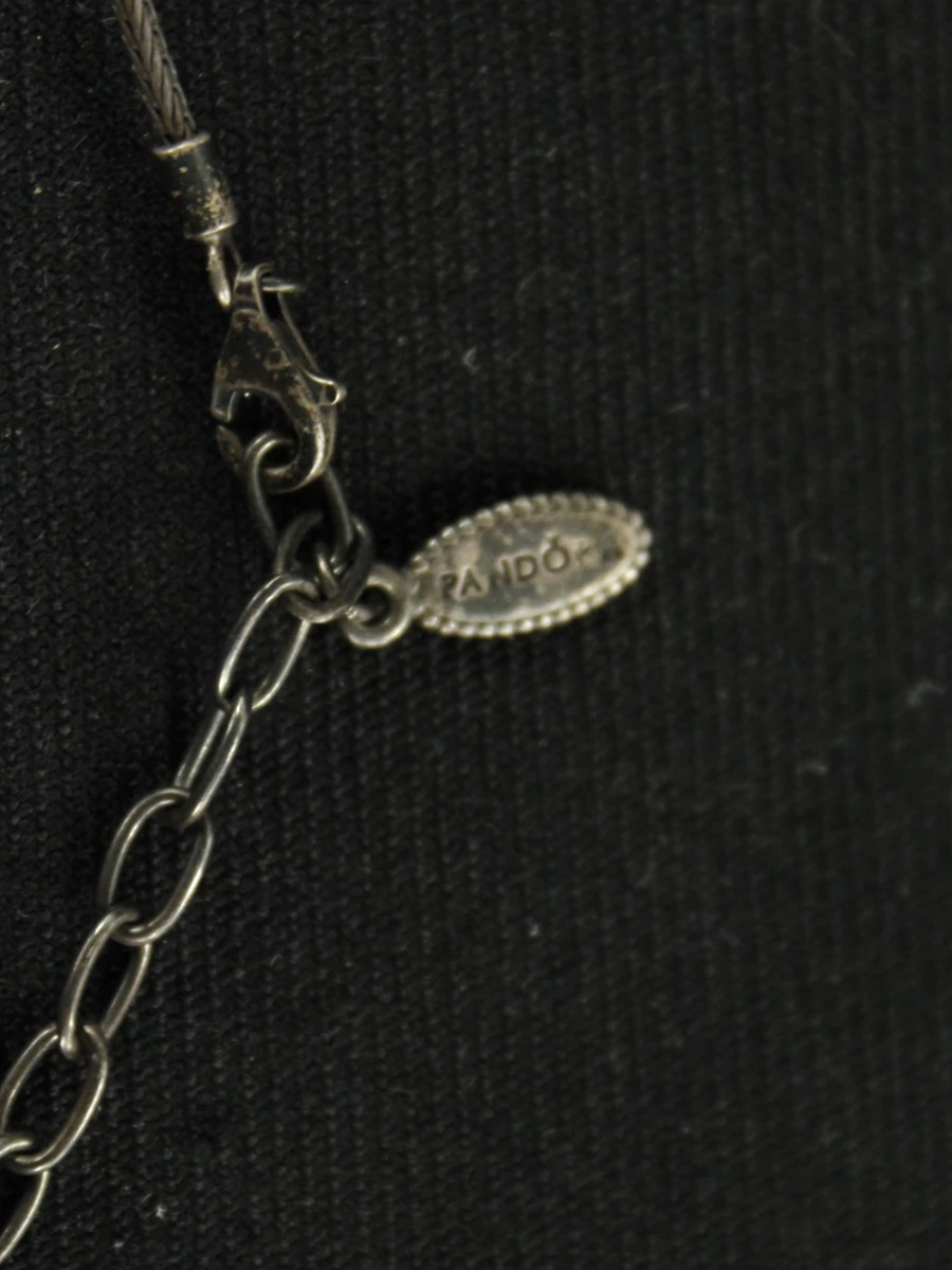 Lot Pandora sterling zilveren juwelen in Pandora juwelendoos - foto 12