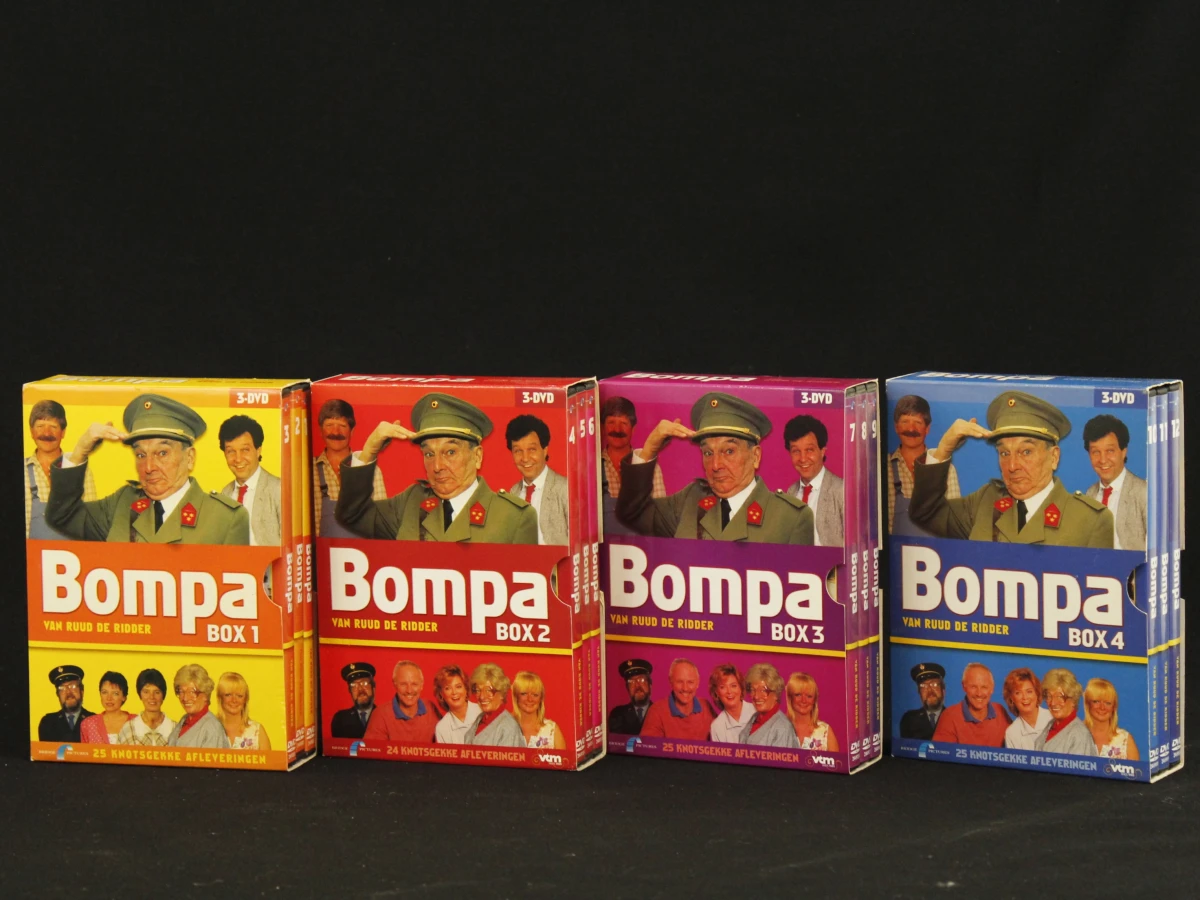 Diverse DVD-boxen met populaire tv-series en shows - foto 3