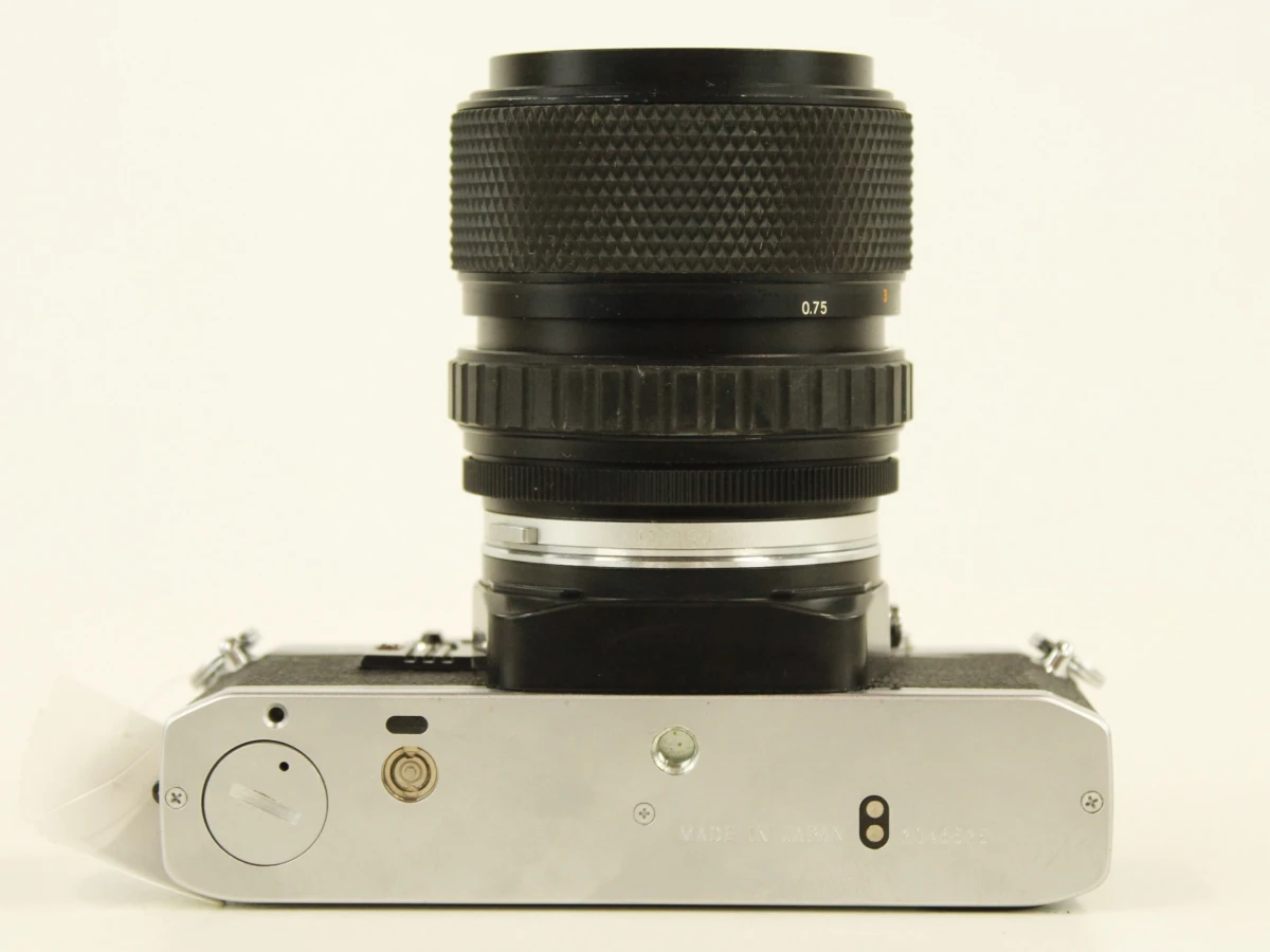 Olympus OM-10 analoge spiegelreflexcamera met 35-70mm lens - foto 9