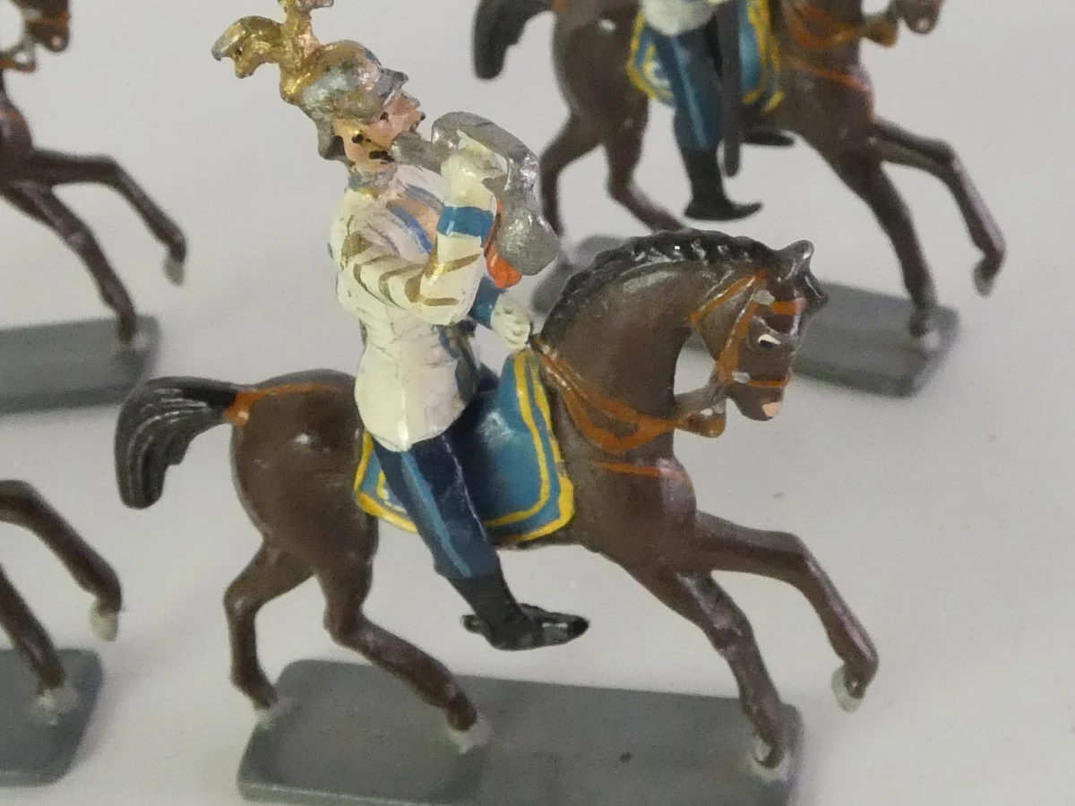 9 paar metalen ruitersoldaatjes te paard - foto 6
