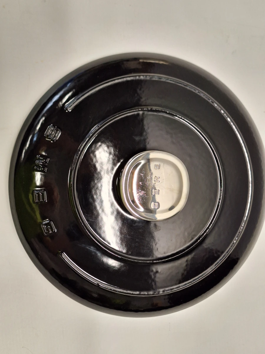 Smeg geëmailleerde gietijzeren braadpan - diameter 26 cm, inhoud 2.2 liter - foto 9