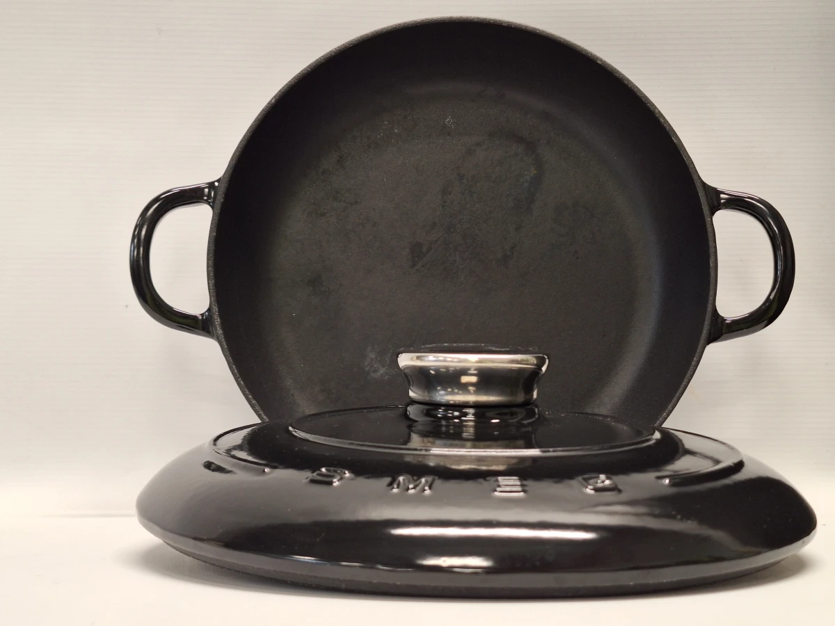 Smeg geëmailleerde gietijzeren braadpan - diameter 26 cm, inhoud 2.2 liter - foto 2