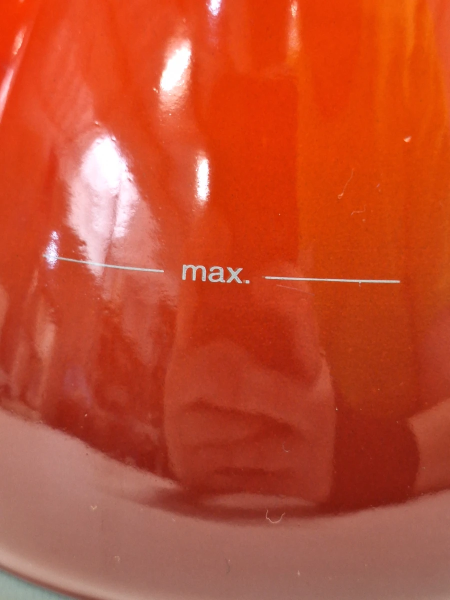 Originele Le Creuset Kone fluitketel in de kleur oranjerood - foto 12