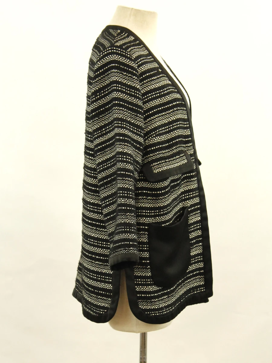 By Malene Birger - open vest in zwart en zilvergrijs met glanzende afwerking - foto 4