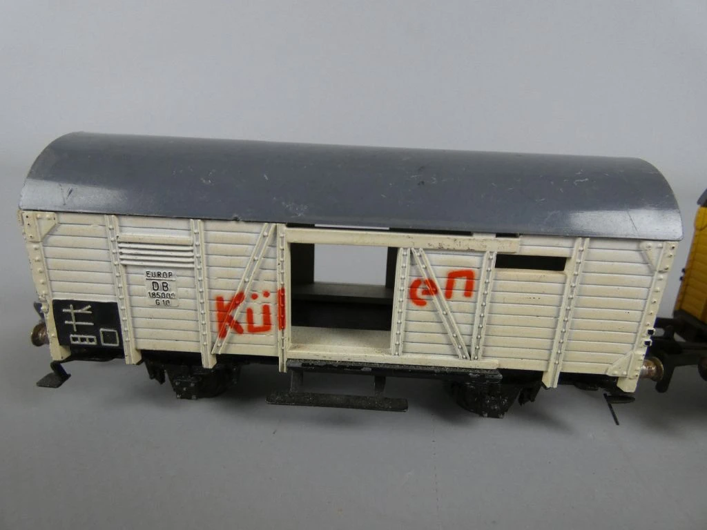 Set van 10 vintage Fleischmann modeltrein wagons met reclame - foto 5