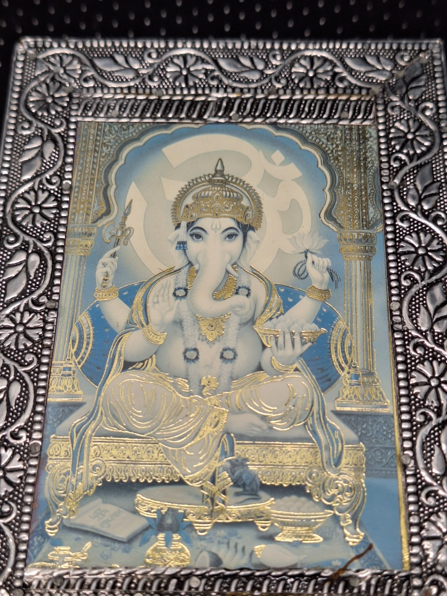 Paar van Indiase spirituele kistjes met reliëfopdruk van Ganesha en Saraswati - foto 13