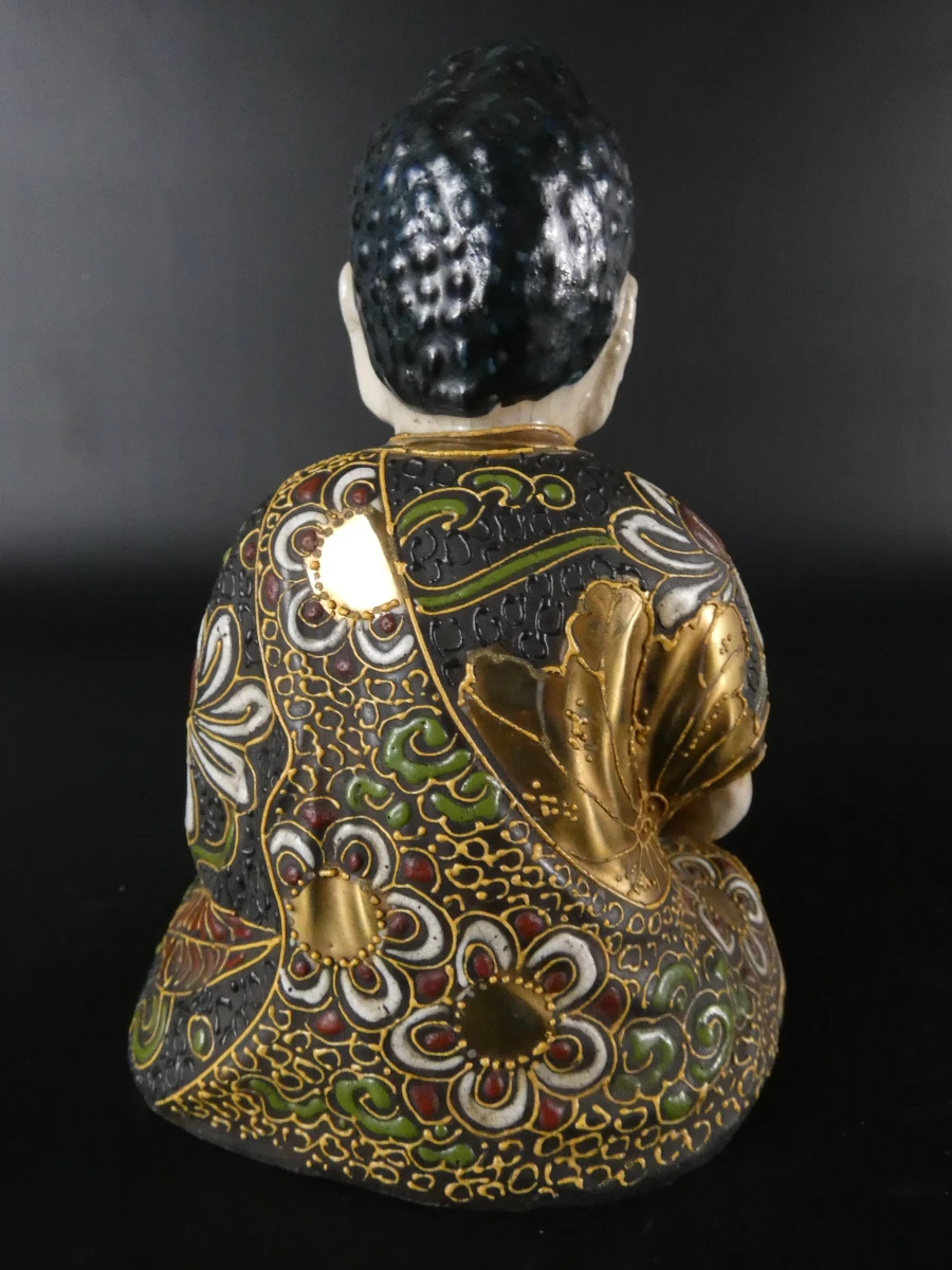 Decoratief Boeddhabeeld keramiek met gouden accenten - foto 3