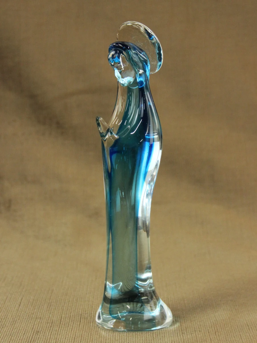 Madonna (Heilige Maagd Maria) beeld van handgeblazen glas. - foto 2