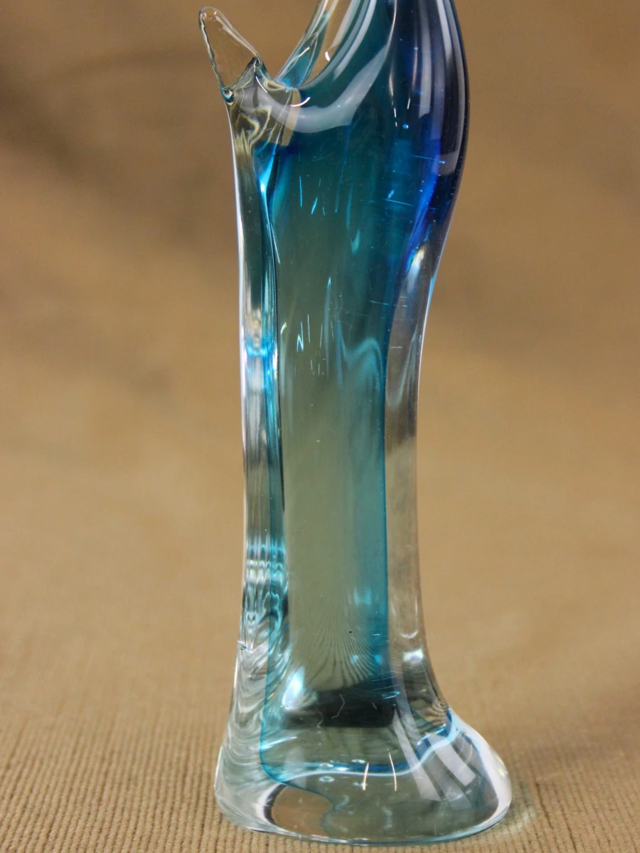 Madonna (Heilige Maagd Maria) beeld van handgeblazen glas. - foto 8