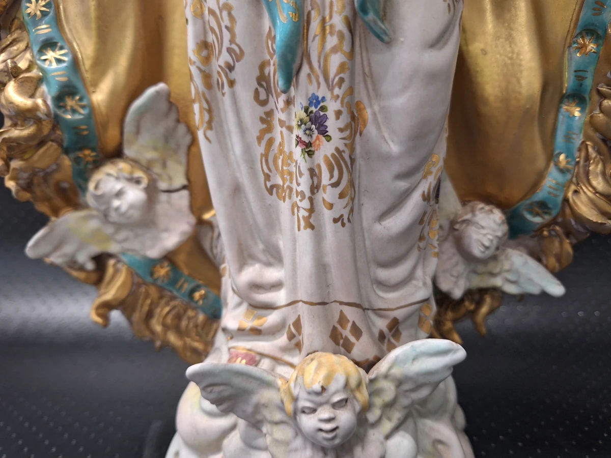 Gekroonde Madonna met Jezuskind en engeltjes in de stijl van Eugenio Pattarino - foto 7