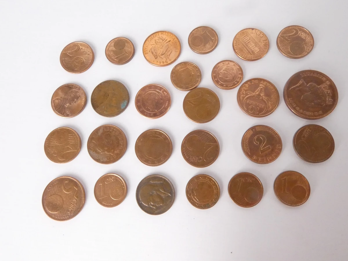 Verzameling oude munten en bankbiljetten uit diverse landen - 4,5kg - foto 5