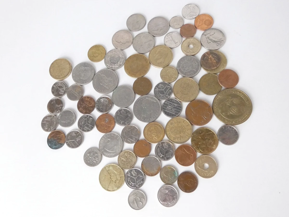 Verzameling oude munten en bankbiljetten uit diverse landen - 4,5kg - foto 6