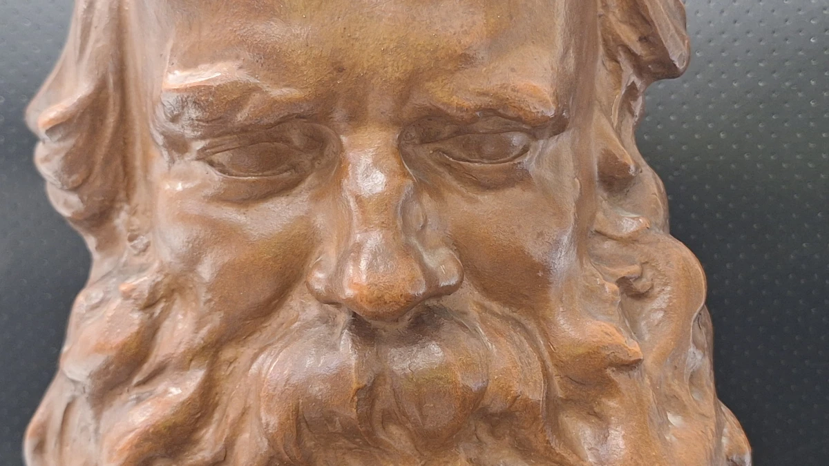 Terracotta buste van man met baard door Victor de Haen - foto 2