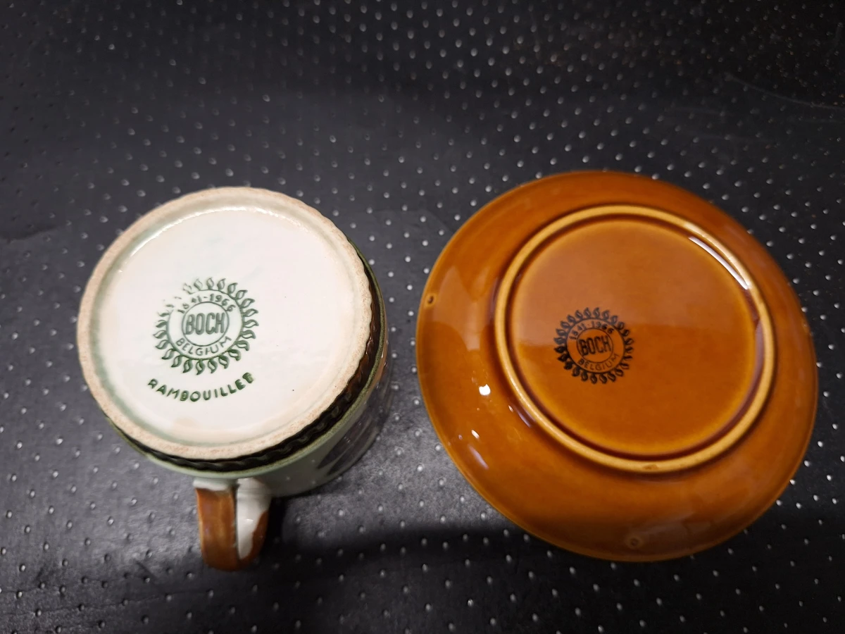 22-delig Boch Rambouillet servies met kopjes, schotels, borden etc. - foto 10