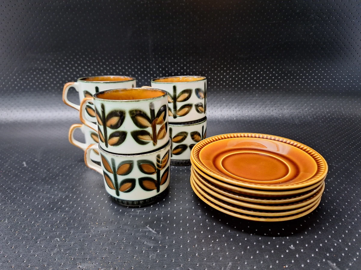 22-delig Boch Rambouillet servies met kopjes, schotels, borden etc. - foto 9
