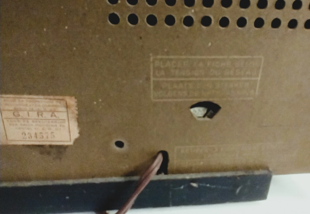 Radiobell RB 422 buizenradio – jaren 50 – houten kast - foto 8