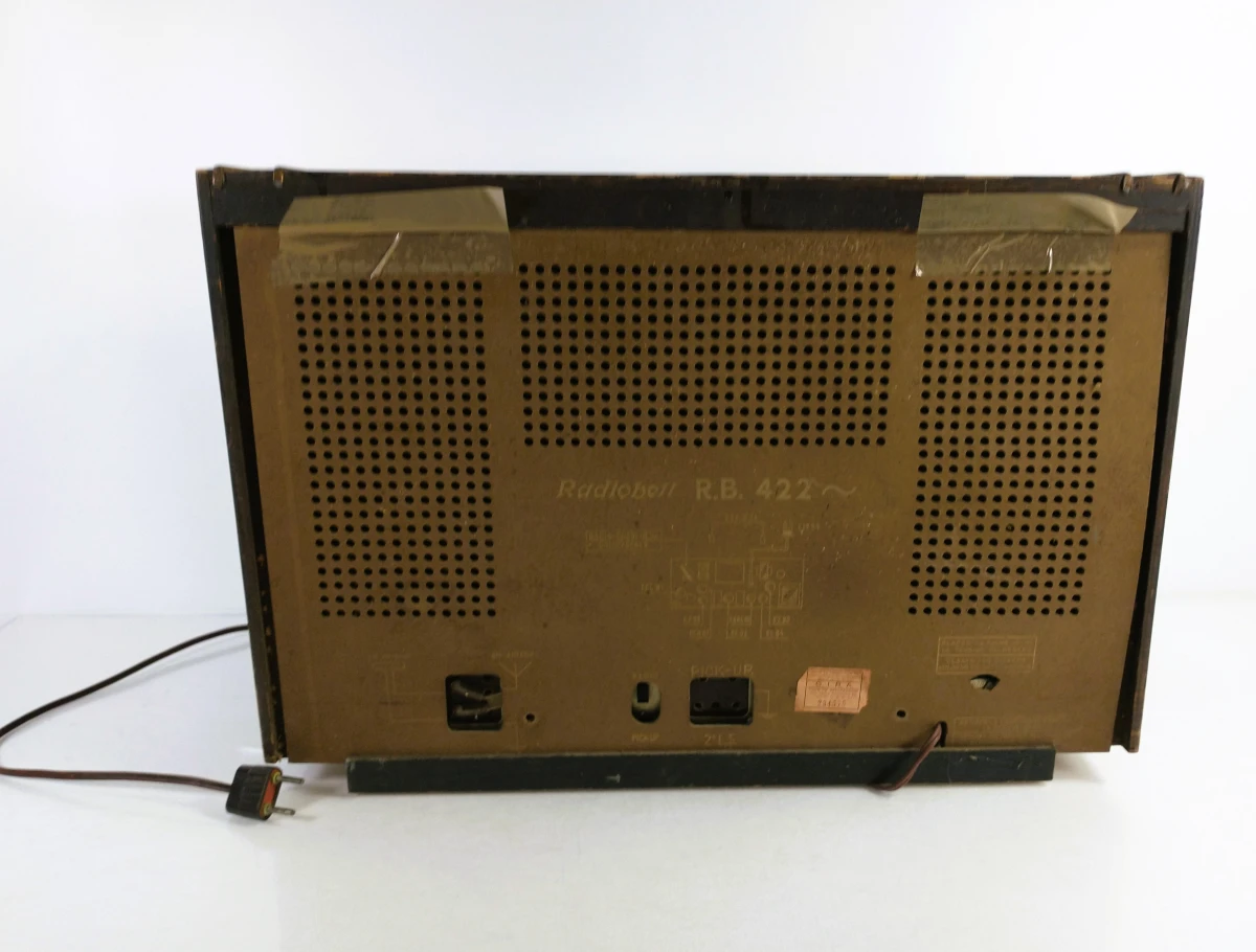 Radiobell RB 422 buizenradio – jaren 50 – houten kast - foto 6