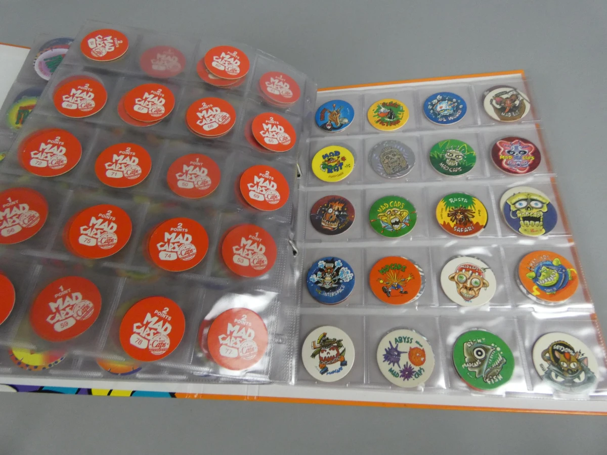 Grote verzameling caps - foto 6