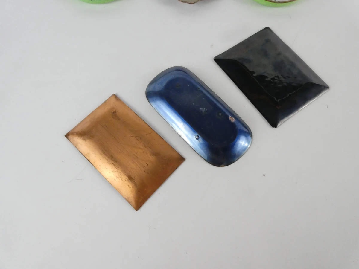 Set van 9 vintage kleine decoratieve schaaltjes en bakjes - foto 4