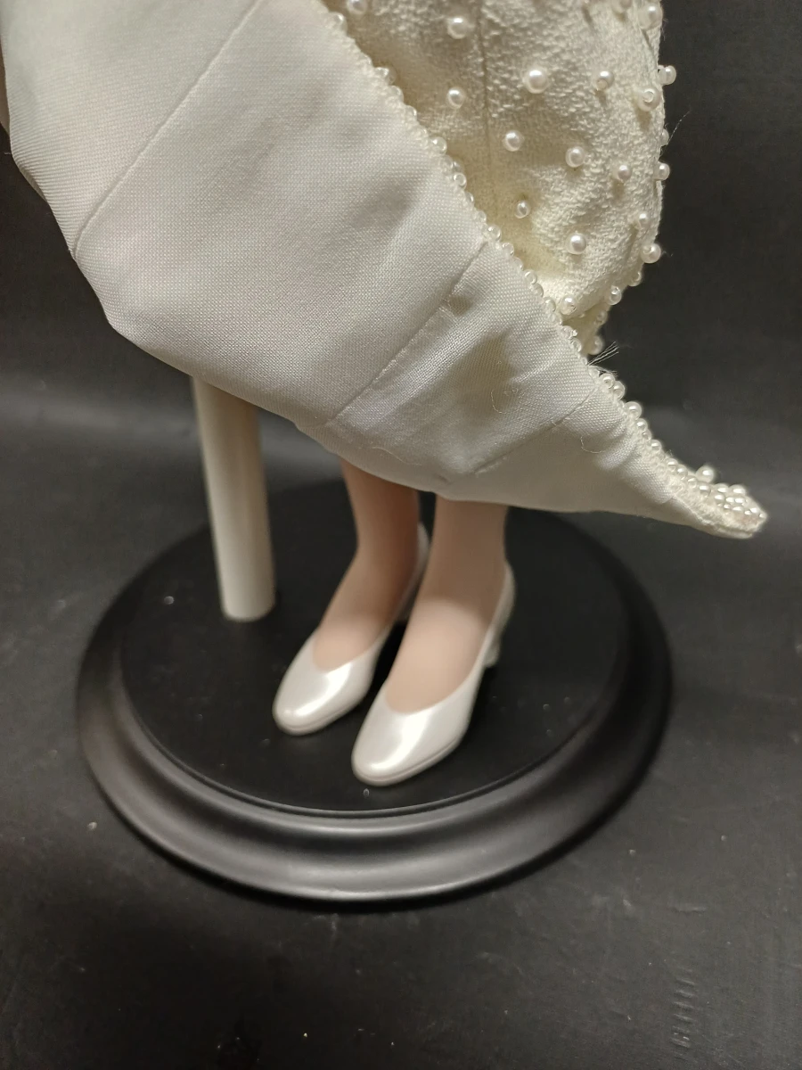 Lady Diana - Travolta Dress pop + boeken en video’s - foto 23