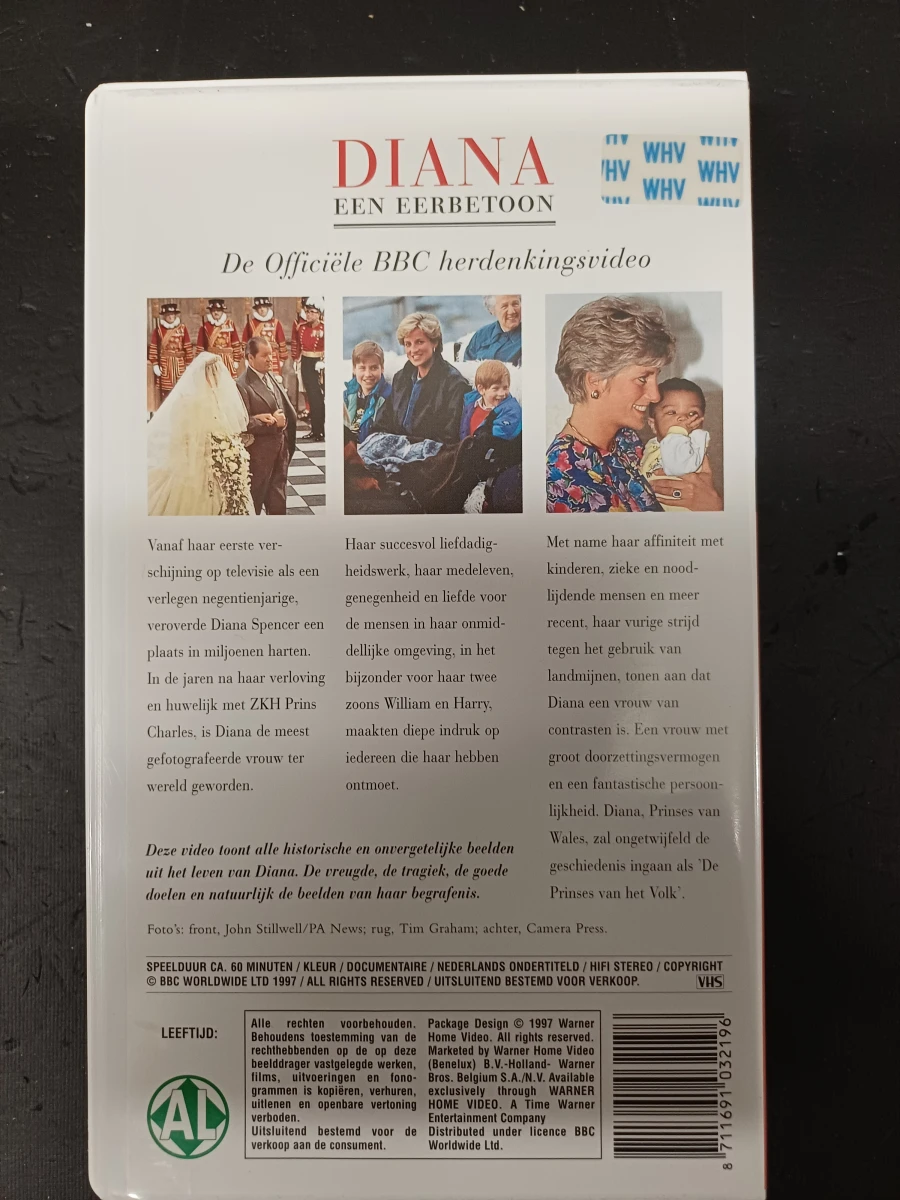 Lady Diana - Travolta Dress pop + boeken en video’s - foto 9