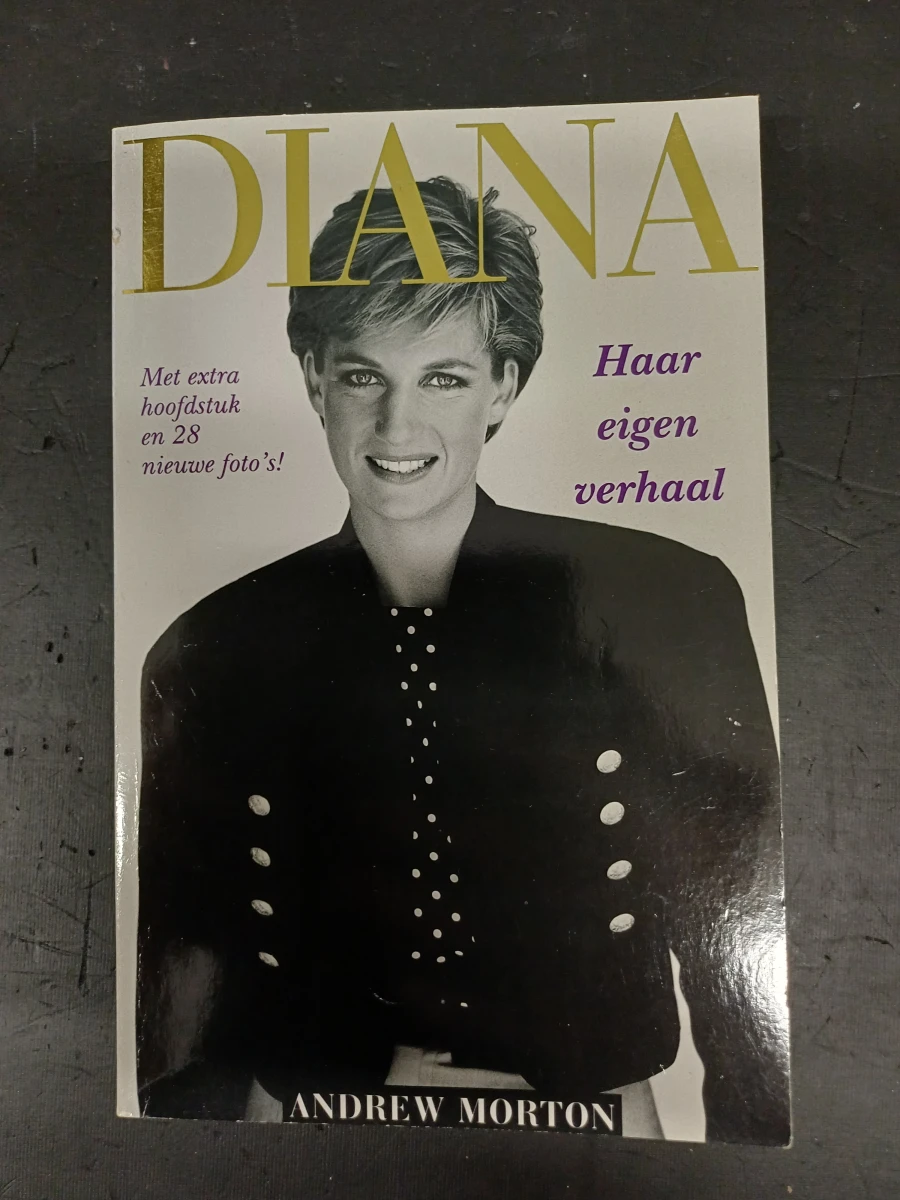 Lady Diana - Travolta Dress pop + boeken en video’s - foto 12