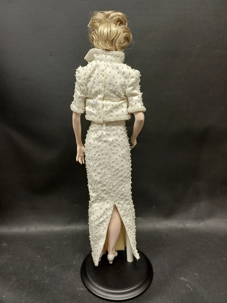 Lady Diana - Travolta Dress pop + boeken en video’s - foto 18