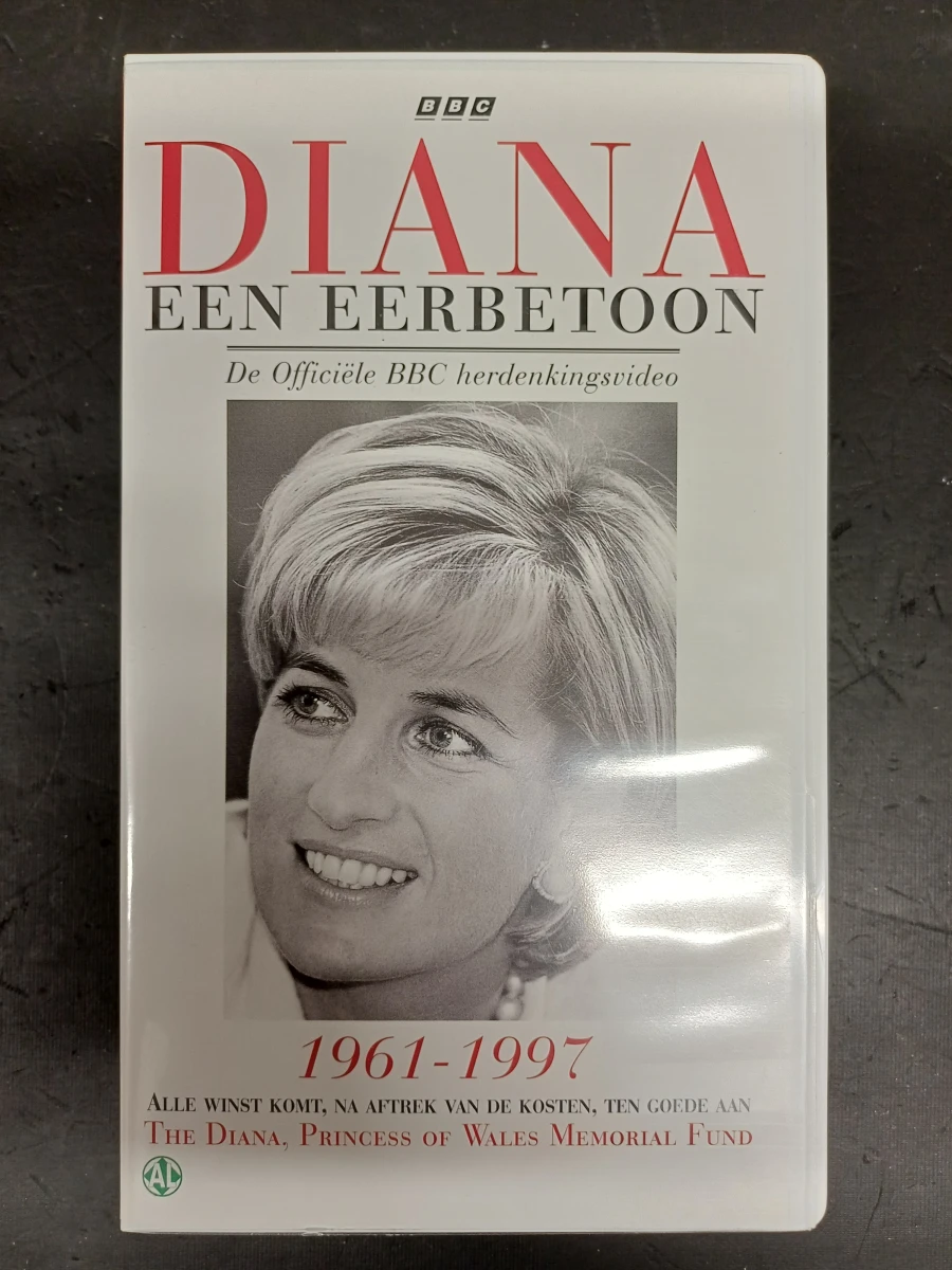 Lady Diana - Travolta Dress pop + boeken en video’s - foto 8