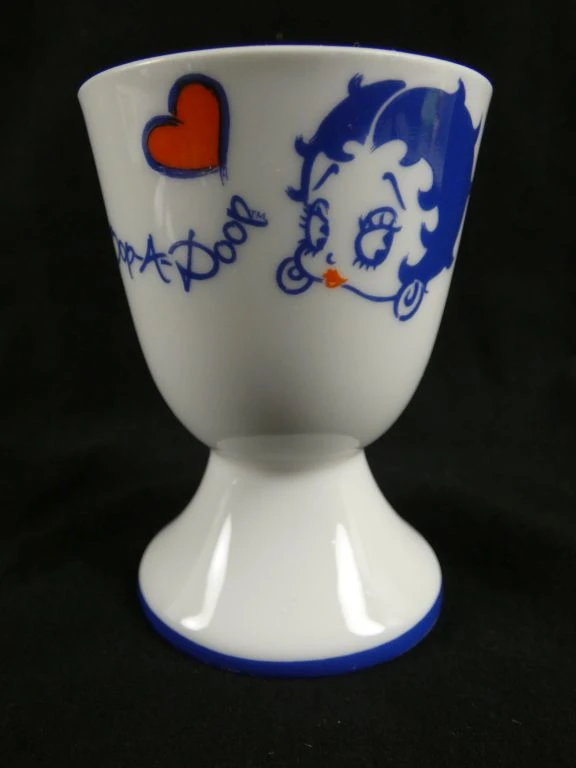 Betty Boop eierdop met bord en lepeltje van fine bone china - foto 6