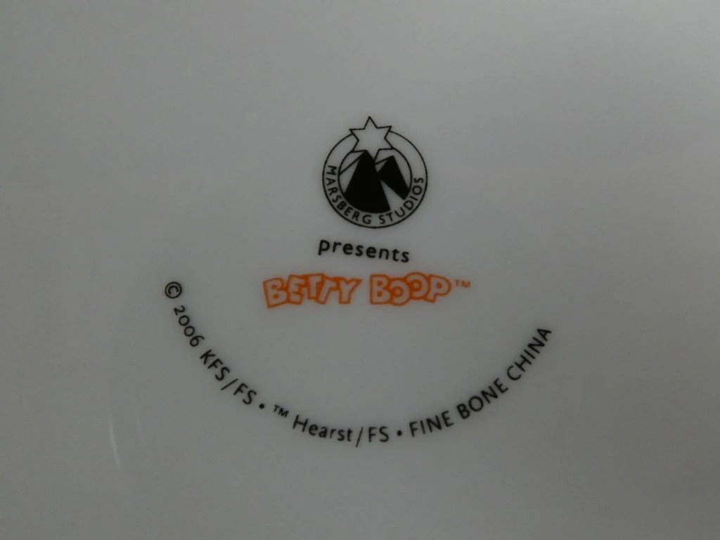 Set fijn porselein met Betty Boop motief - foto 4