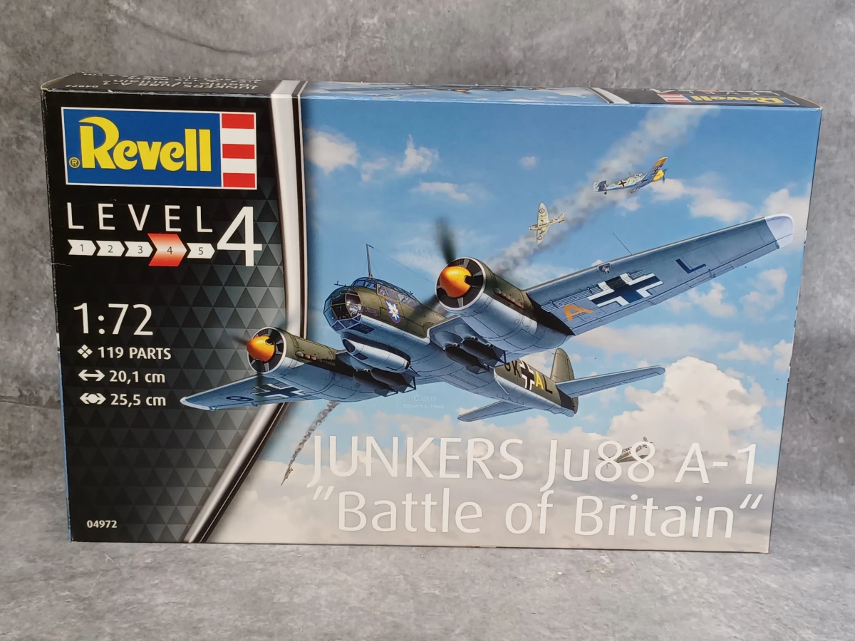 Set van 3 Revell modelbouwdozen – Vliegtuigen uit de tweede wereldoorlog - foto 2