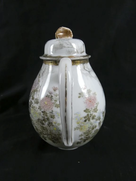 Porseleinen theeservies met decoratieve vogels en bloemen - foto 6