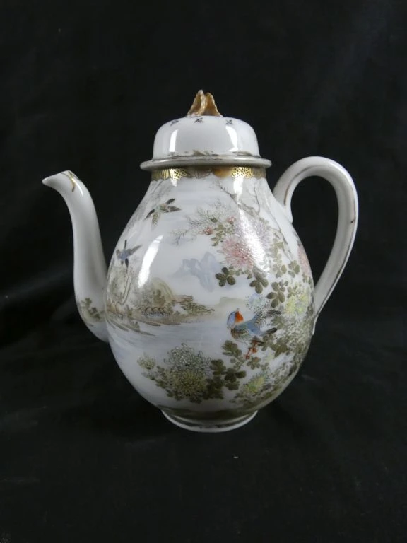 Porseleinen theeservies met decoratieve vogels en bloemen - foto 5