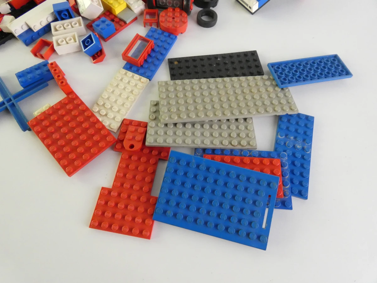 LEGO bouwstenen en onderdelen - foto 2