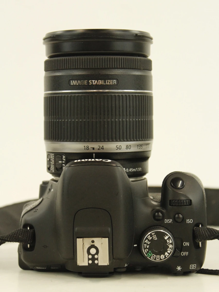 Canon EOS 600D + EF-S 18-200mm f/3.5-5.6 IS Lens + Speedlite 580EX II - foto 9