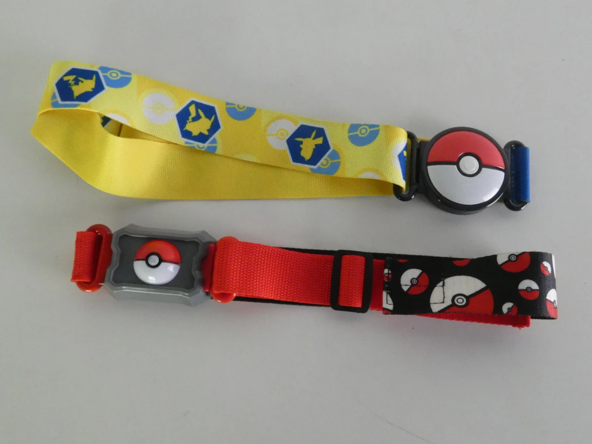 Set van diverse Pokémon figuurtjes en accessoires - foto 23