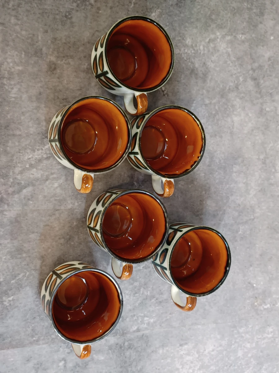 13-delig Boch Rambouillet servies met 6 kopjes, 6 borden en een ovalen serveerschaal - foto 2