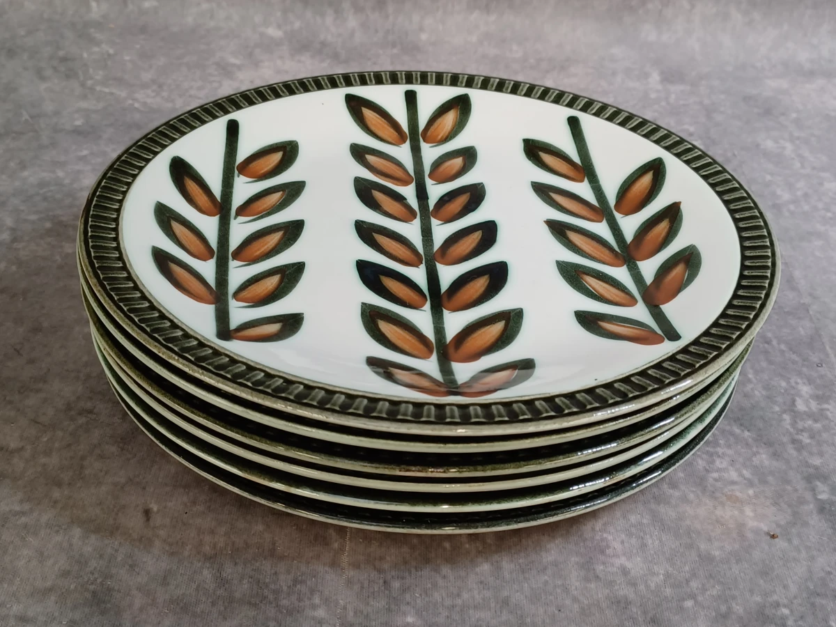 13-delig Boch Rambouillet servies met 6 kopjes, 6 borden en een ovalen serveerschaal - foto 10