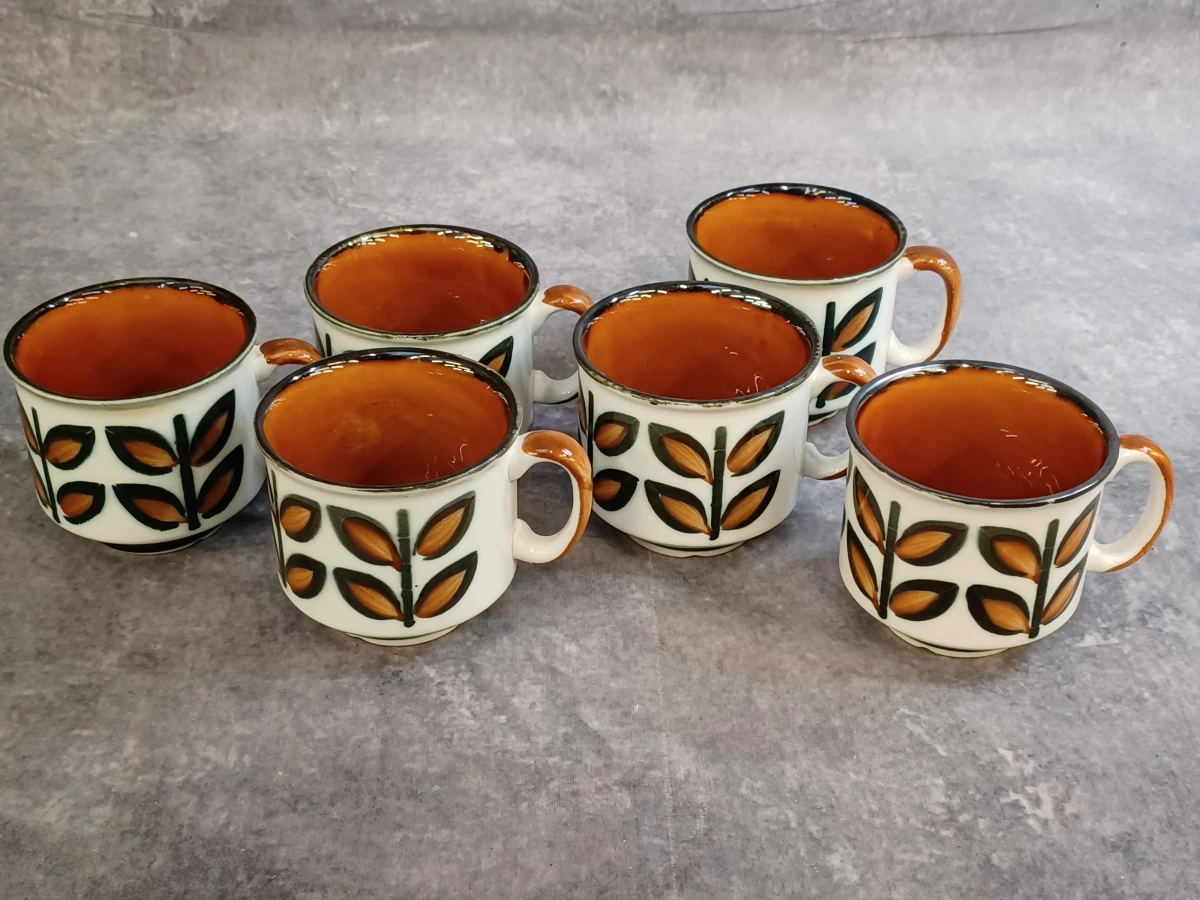 13-delig Boch Rambouillet servies met 6 kopjes, 6 borden en een ovalen serveerschaal - foto 3