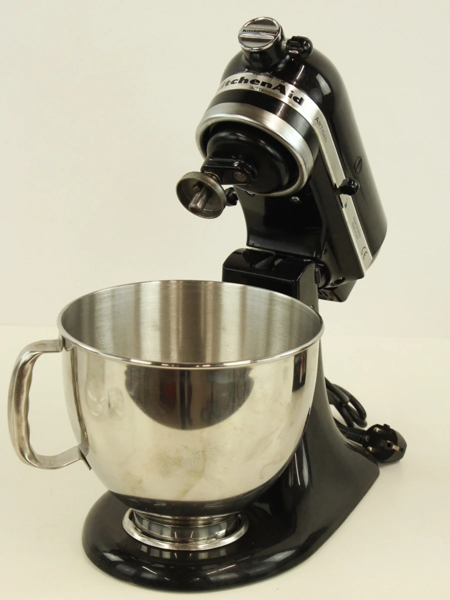 KitchenAid keukenrobot met diverse opzetstukken en accessoires - foto 3
