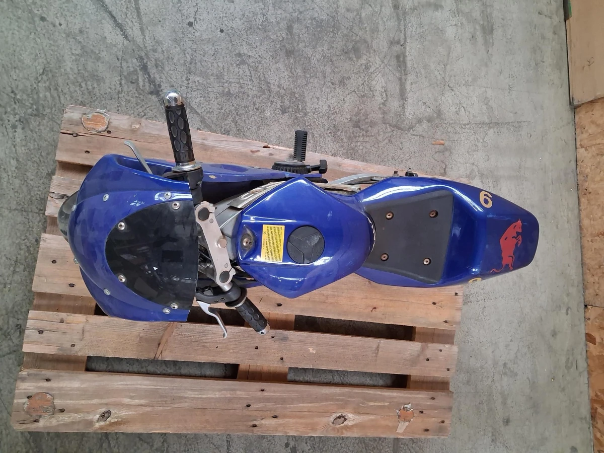 Blauwe mini pocketbike - foto 4