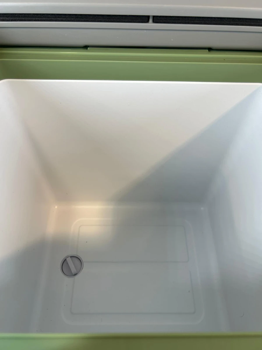 Mobiele koelbox 24L met handleiding en kabels - foto 3