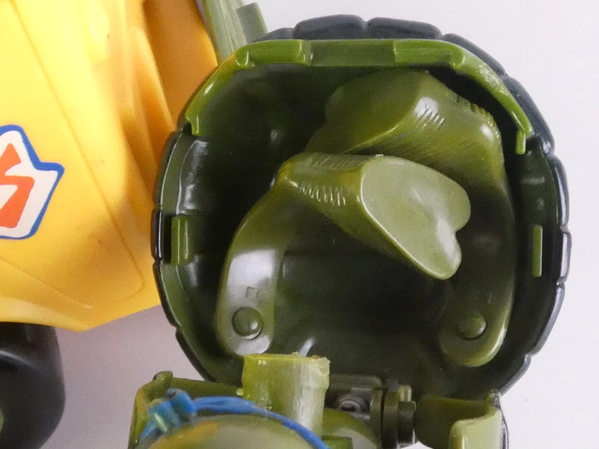 Teenage Mutant Ninja Turtles speelgoedset met bus en figuren - foto 9