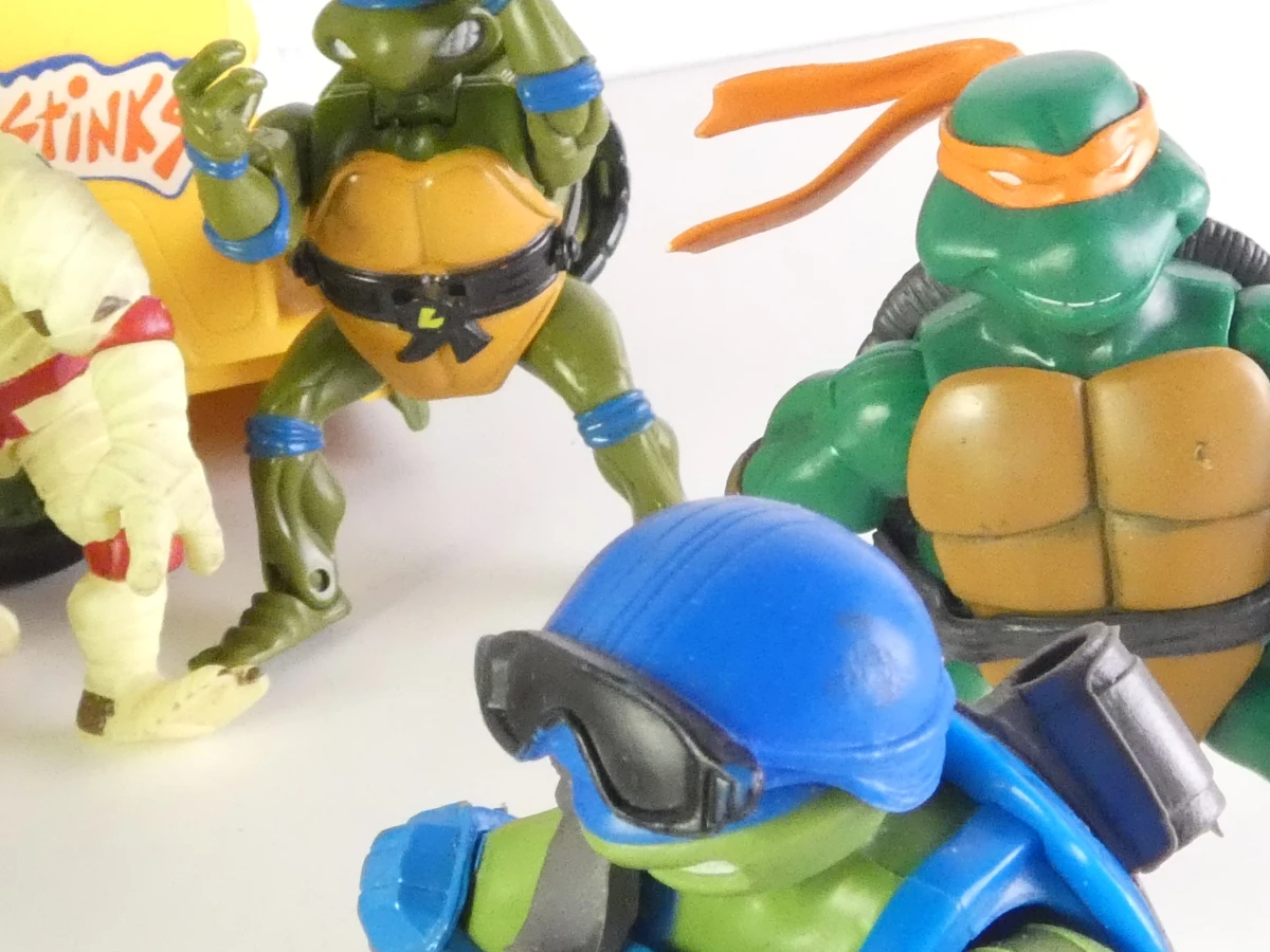 Teenage Mutant Ninja Turtles speelgoedset met bus en figuren - foto 13