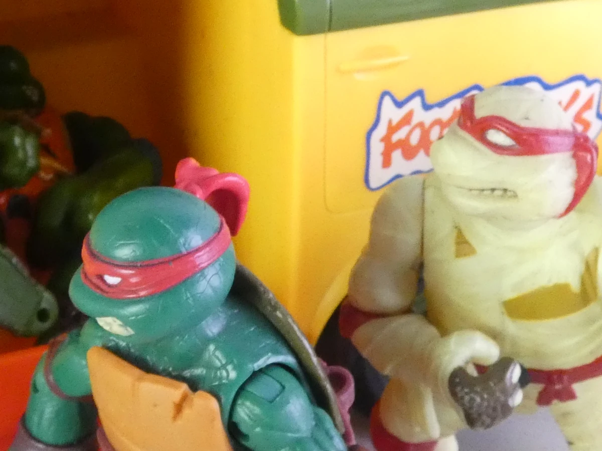 Teenage Mutant Ninja Turtles speelgoedset met bus en figuren - foto 14