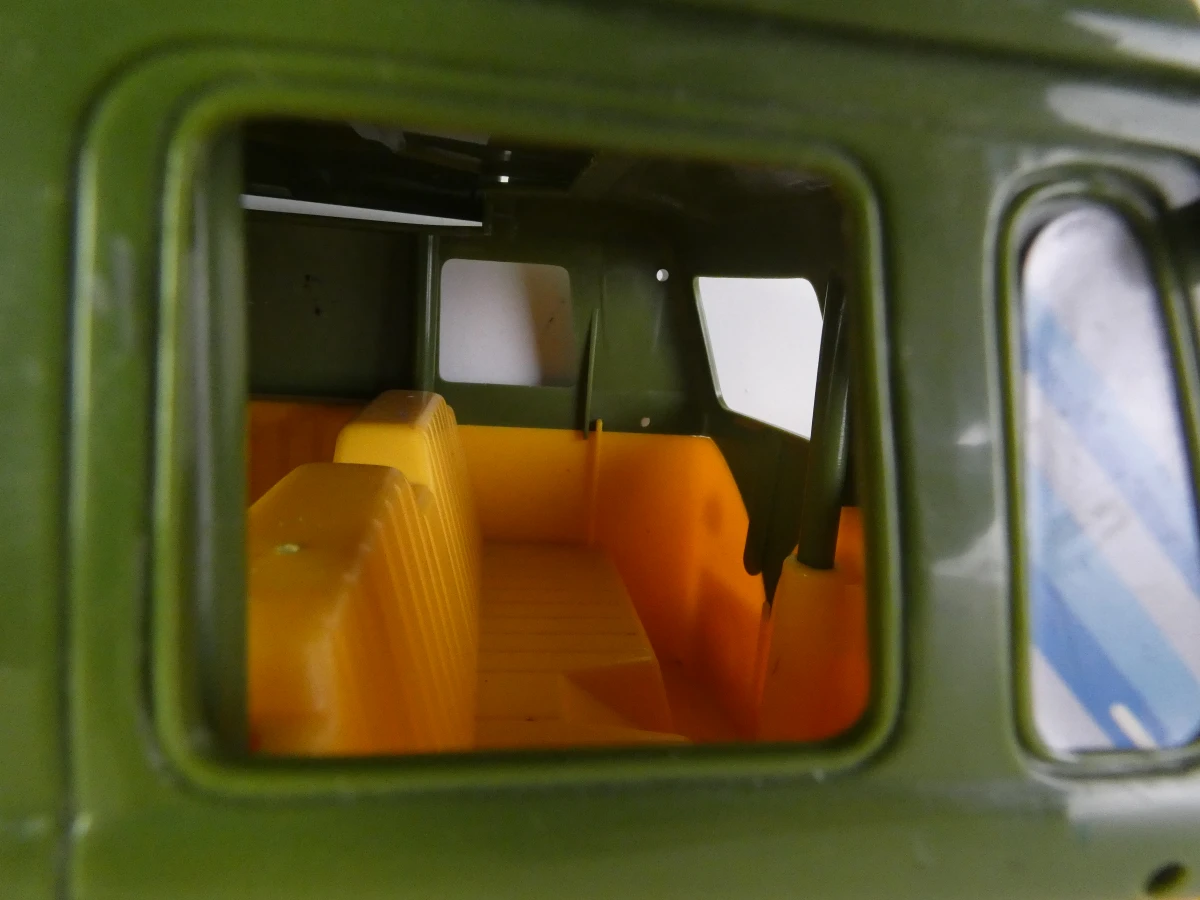 Teenage Mutant Ninja Turtles speelgoedset met bus en figuren - foto 30