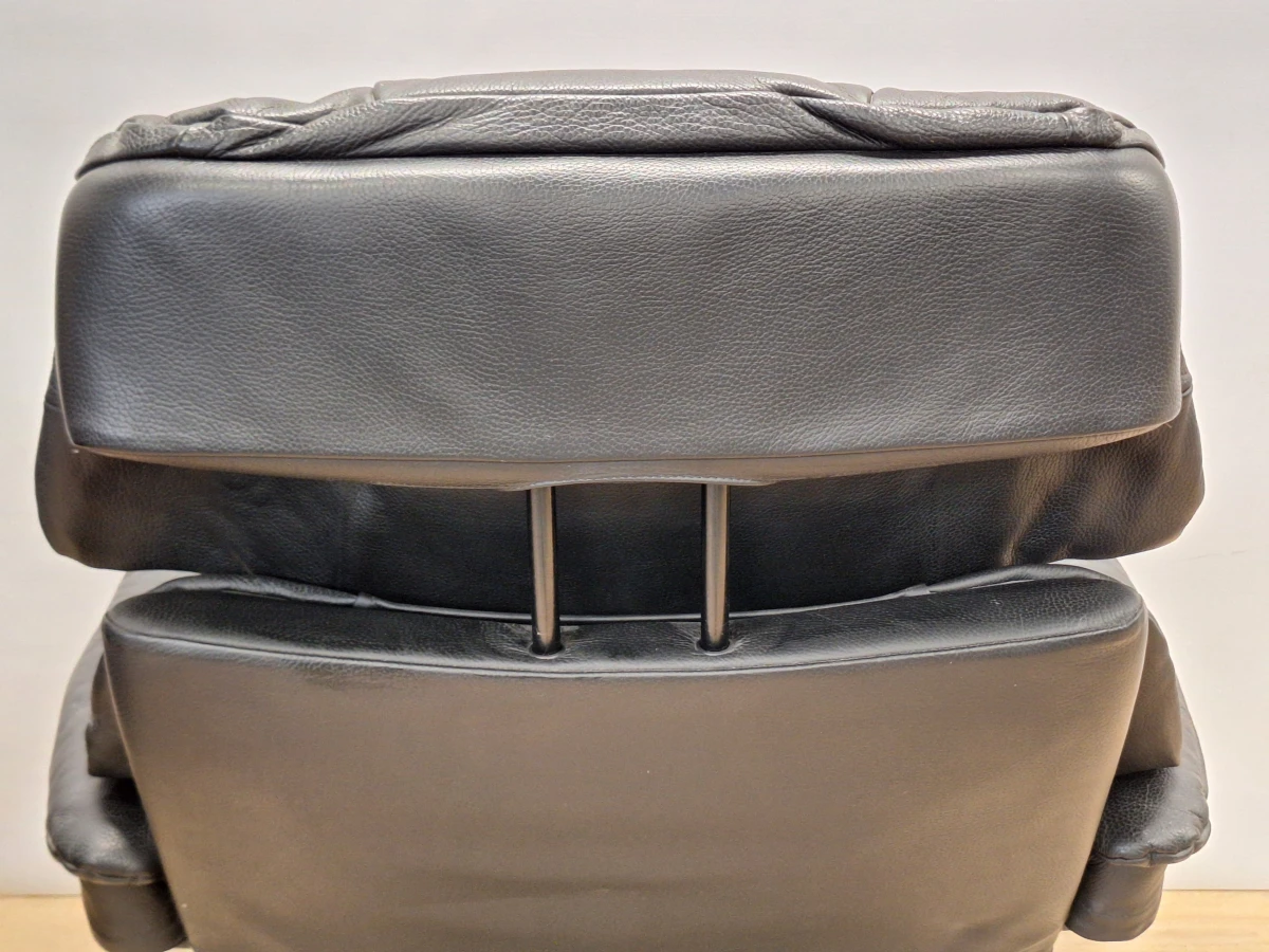 Set van twee Stressless Reno relaxfauteuils in zwart leer maat Large van Ekornes - foto 18