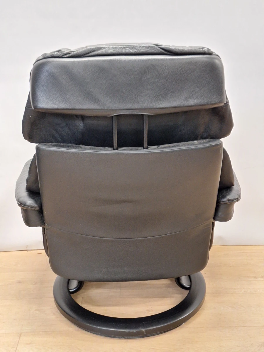 Set van twee Stressless Reno relaxfauteuils in zwart leer maat Large van Ekornes - foto 17