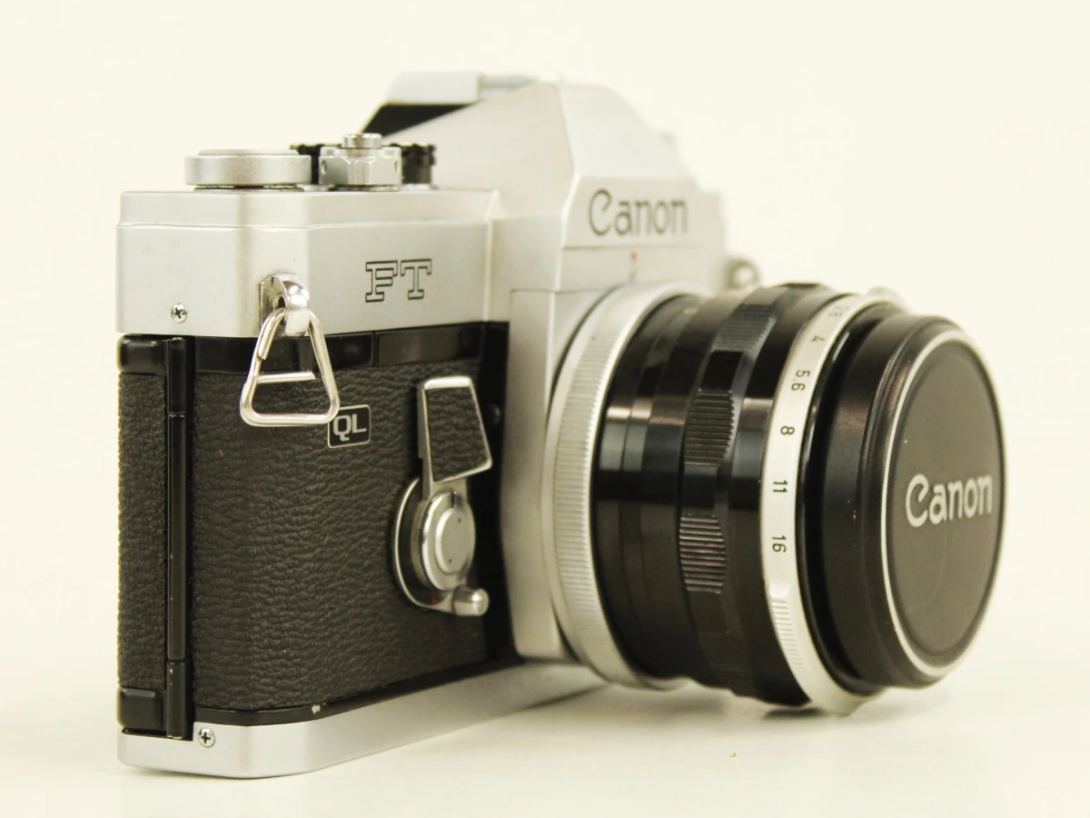 Canon FT QL + FL 50mm f/1.8 lens en lederen tas - foto 4