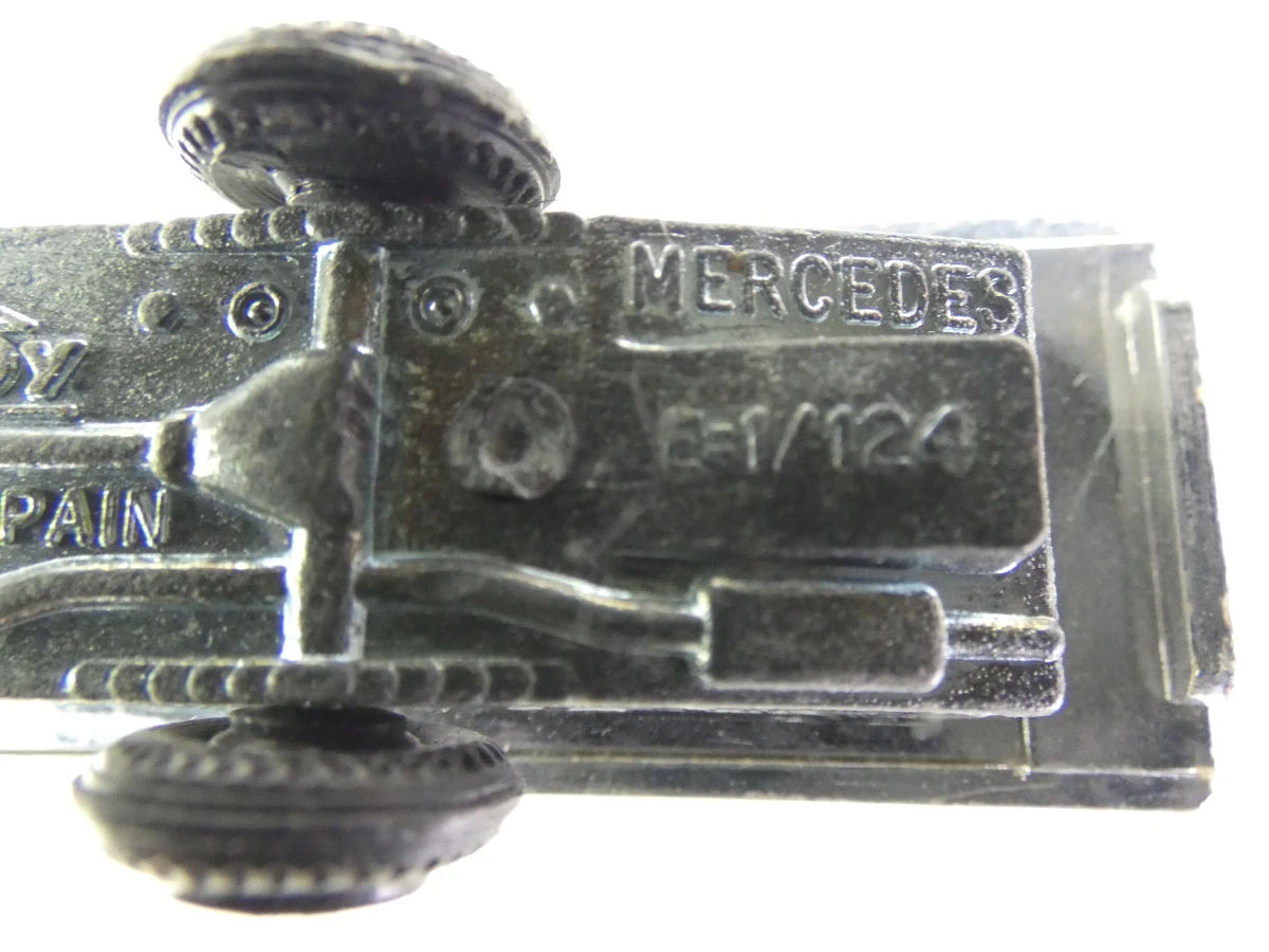 Galoob Micro Machines speelset met voertuigen en militaire basis - foto 36